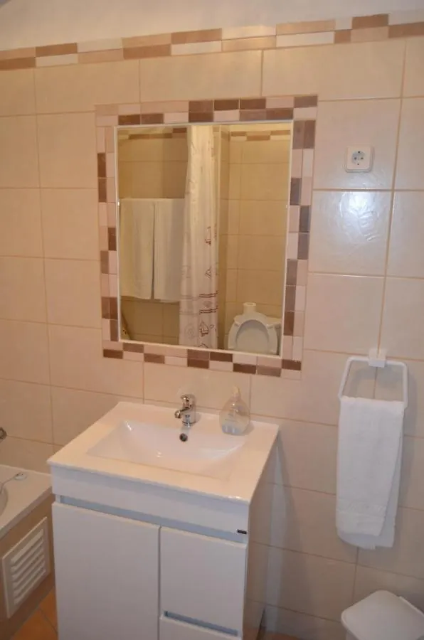 Apartment T1 Montechoro Albufeira C/ Piscina E Wi-Fi Hotel