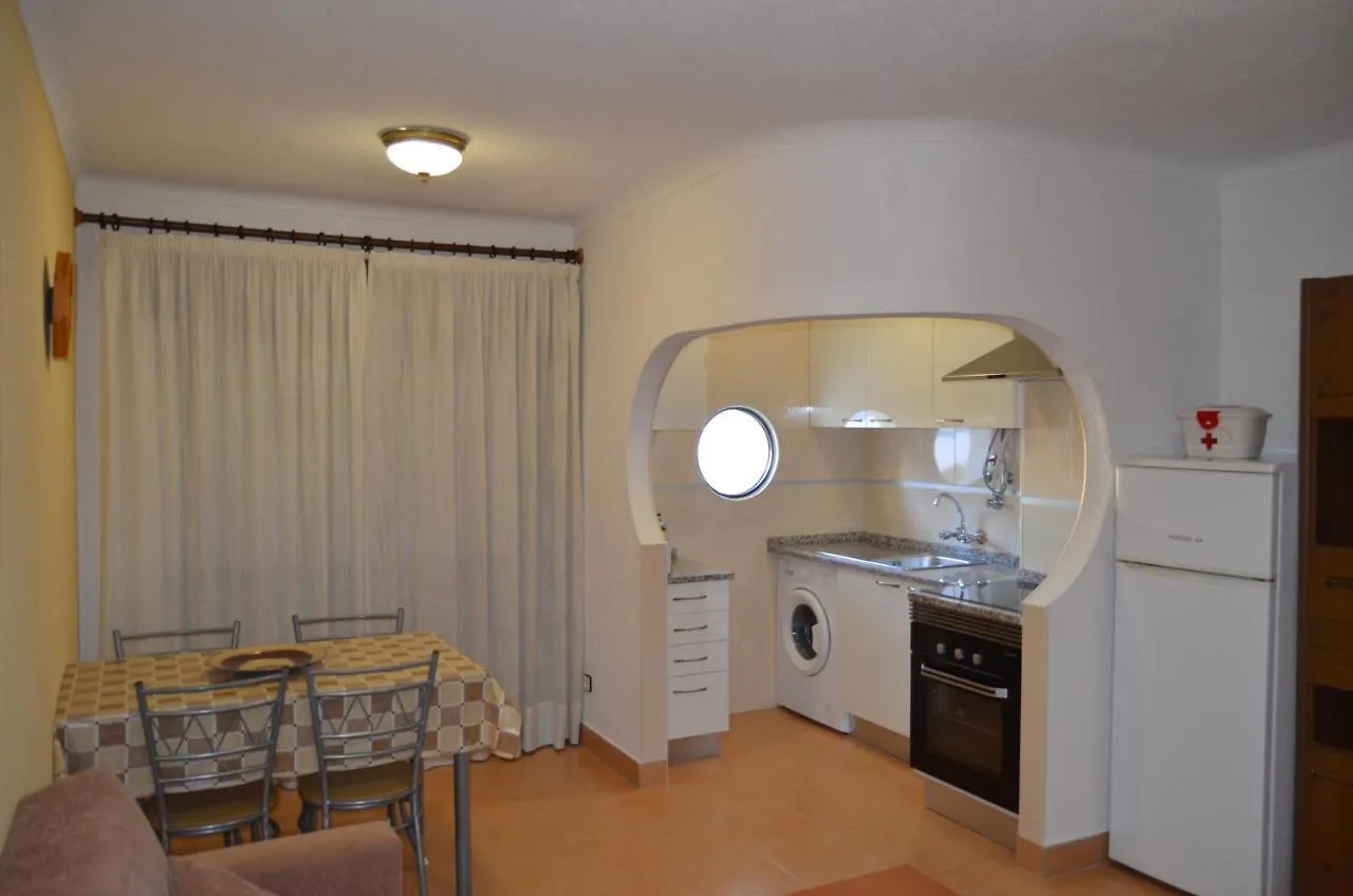 Hotel T1 Montechoro Albufeira C/ Piscina E Wi-Fi